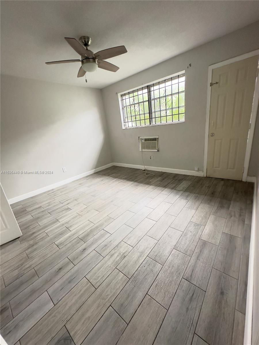 533 Meridian Ave 11, Miami Beach, Florida 33139, 1 Bedroom Bedrooms, ,1 BathroomBathrooms,Residentiallease,For Rent,533 Meridian Ave 11,A11535440