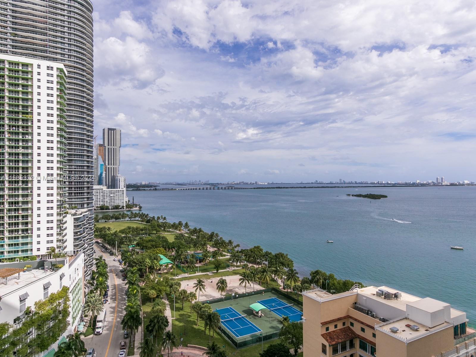 Miami, Florida 33132, 3 Bedrooms Bedrooms, ,2 BathroomsBathrooms,Residential,For Sale,A11535372