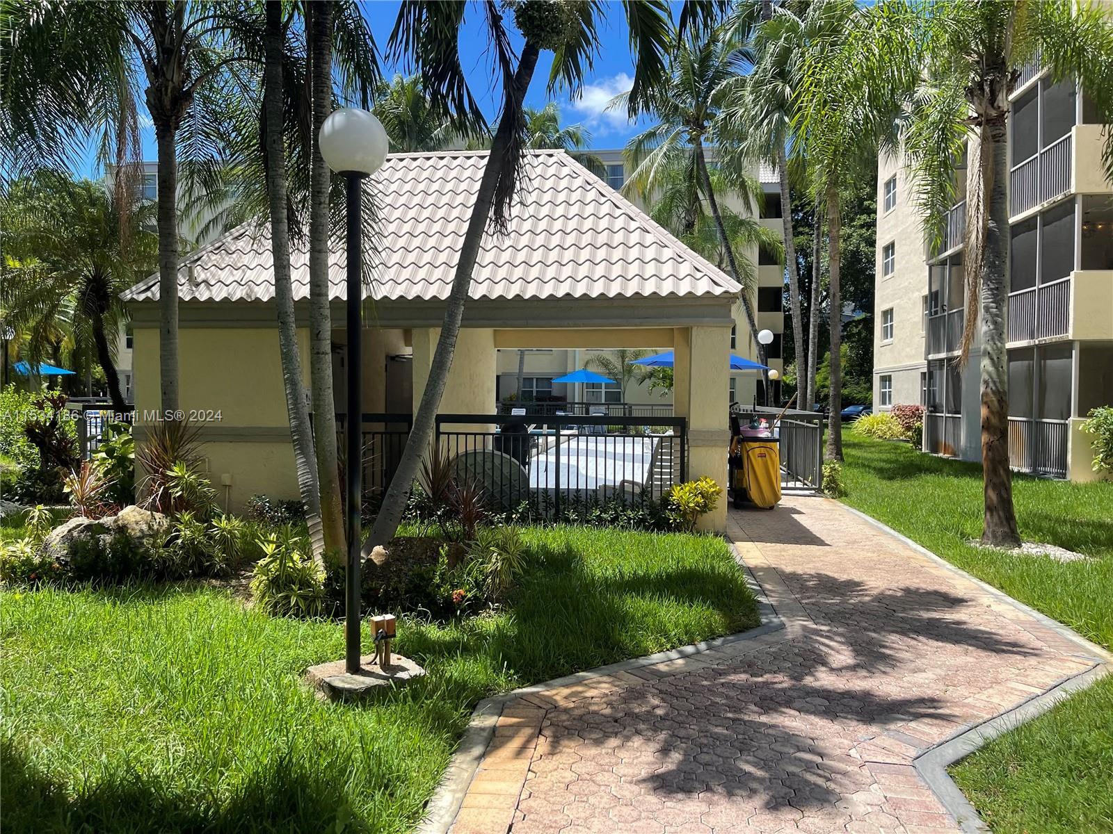 8100 Geneva Ct, Doral, FL, 33166 United States, 1 Bedroom Bedrooms, ,1 BathroomBathrooms,Residential,For Sale,Geneva Ct,A11534186