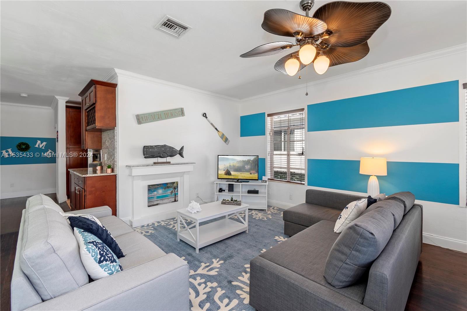 1446 Hollywood Blvd, Hollywood, Florida 33020, 4 Bedrooms Bedrooms, ,3 BathroomsBathrooms,Residential,For Sale,1446 Hollywood Blvd,A11535433