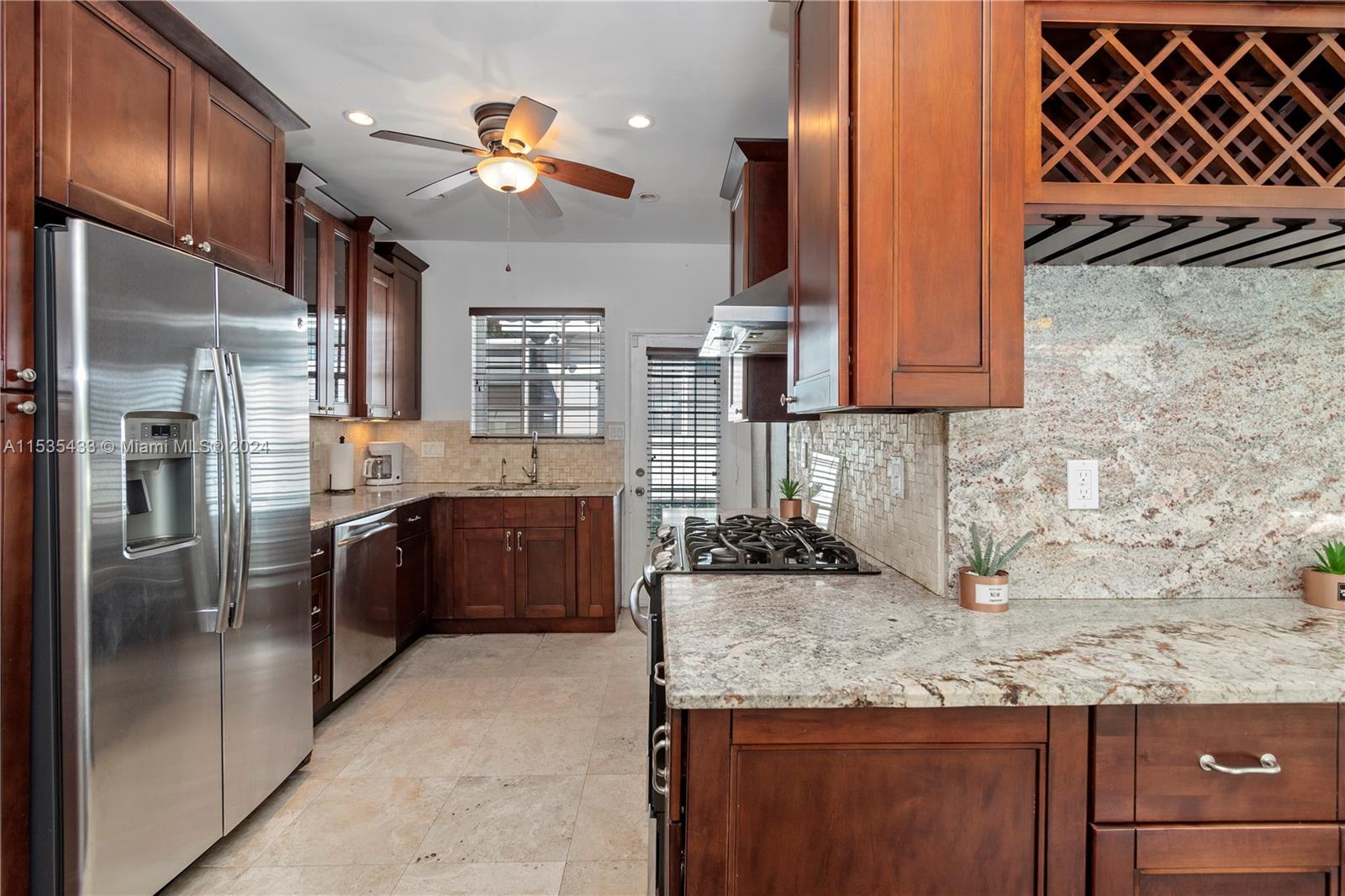 1446 Hollywood Blvd, Hollywood, Florida 33020, 4 Bedrooms Bedrooms, ,3 BathroomsBathrooms,Residential,For Sale,1446 Hollywood Blvd,A11535433