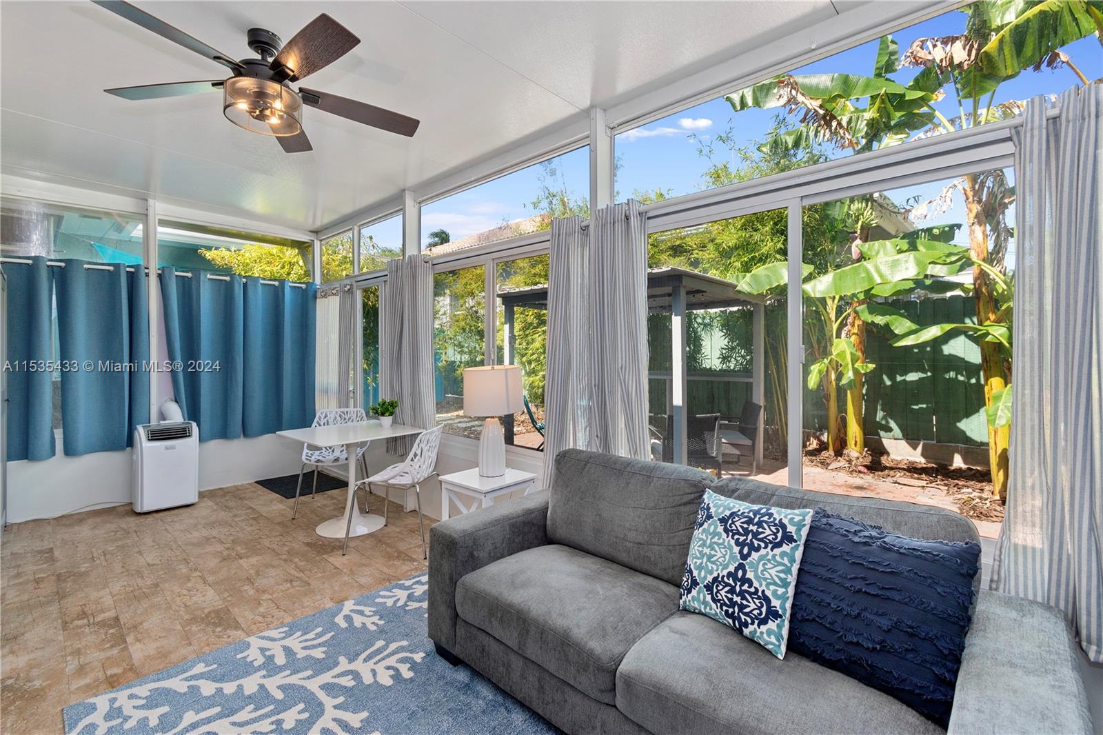 1446 Hollywood Blvd, Hollywood, Florida 33020, 4 Bedrooms Bedrooms, ,3 BathroomsBathrooms,Residential,For Sale,1446 Hollywood Blvd,A11535433