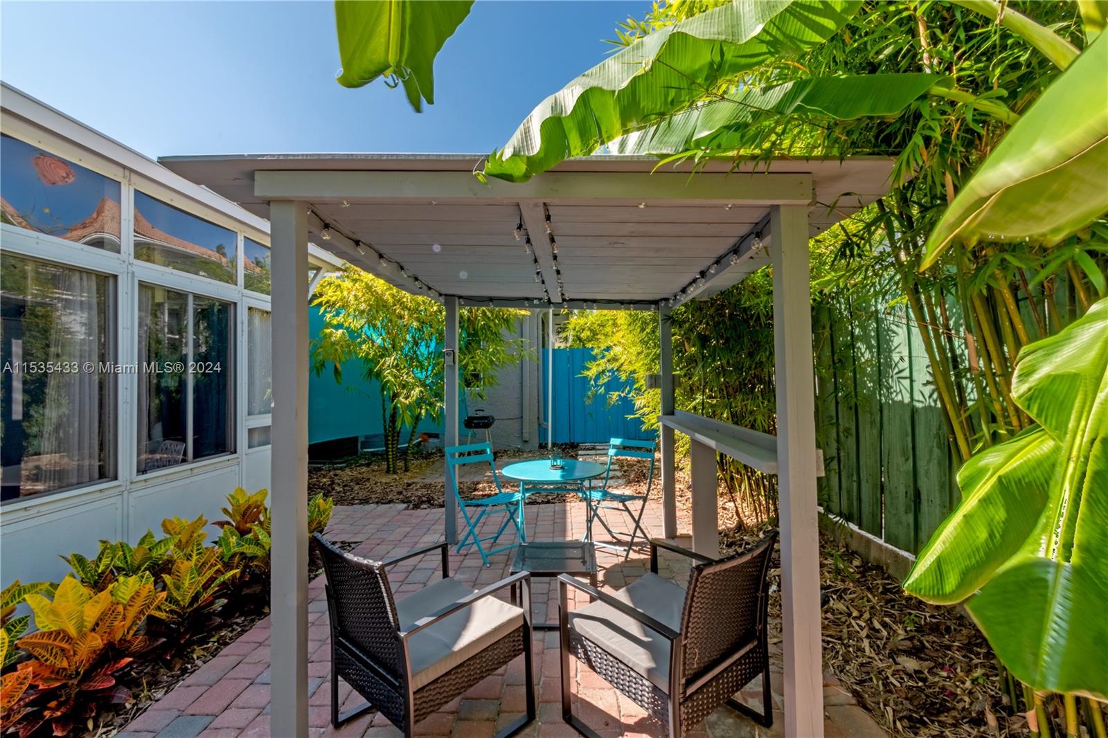 1446 Hollywood Blvd, Hollywood, Florida 33020, 4 Bedrooms Bedrooms, ,3 BathroomsBathrooms,Residential,For Sale,1446 Hollywood Blvd,A11535433