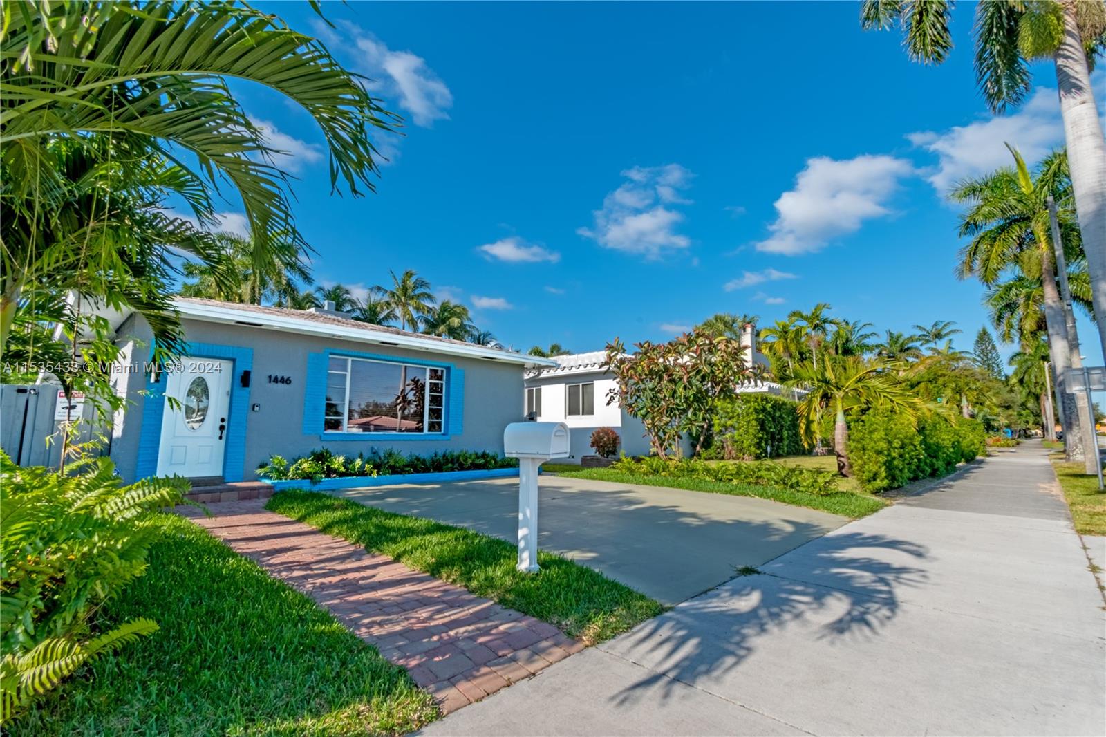 1446 Hollywood Blvd, Hollywood, Florida 33020, 4 Bedrooms Bedrooms, ,3 BathroomsBathrooms,Residential,For Sale,1446 Hollywood Blvd,A11535433