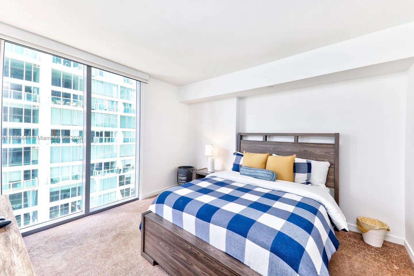 31 SE 6th St 1704, Miami, Florida 33131, 1 Bedroom Bedrooms, ,1 BathroomBathrooms,Residentiallease,For Rent,31 SE 6th St 1704,A11535443