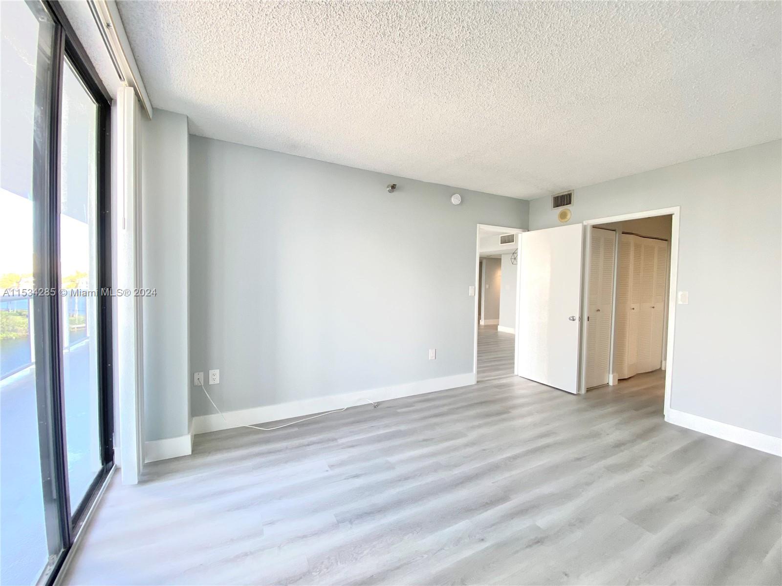 20515 E Country Club Dr 441, Aventura, Florida 33180, 2 Bedrooms Bedrooms, ,2 BathroomsBathrooms,Residential,For Sale,20515 E Country Club Dr 441,A11534285