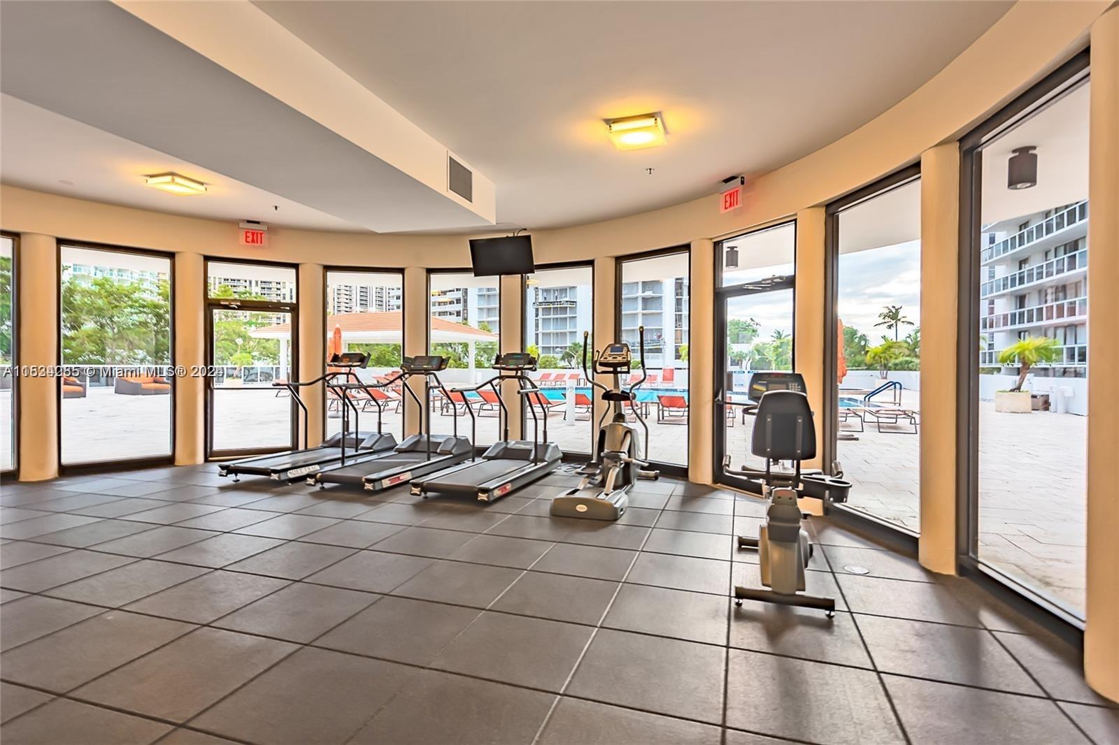 20515 E Country Club Dr 441, Aventura, Florida 33180, 2 Bedrooms Bedrooms, ,2 BathroomsBathrooms,Residential,For Sale,20515 E Country Club Dr 441,A11534285