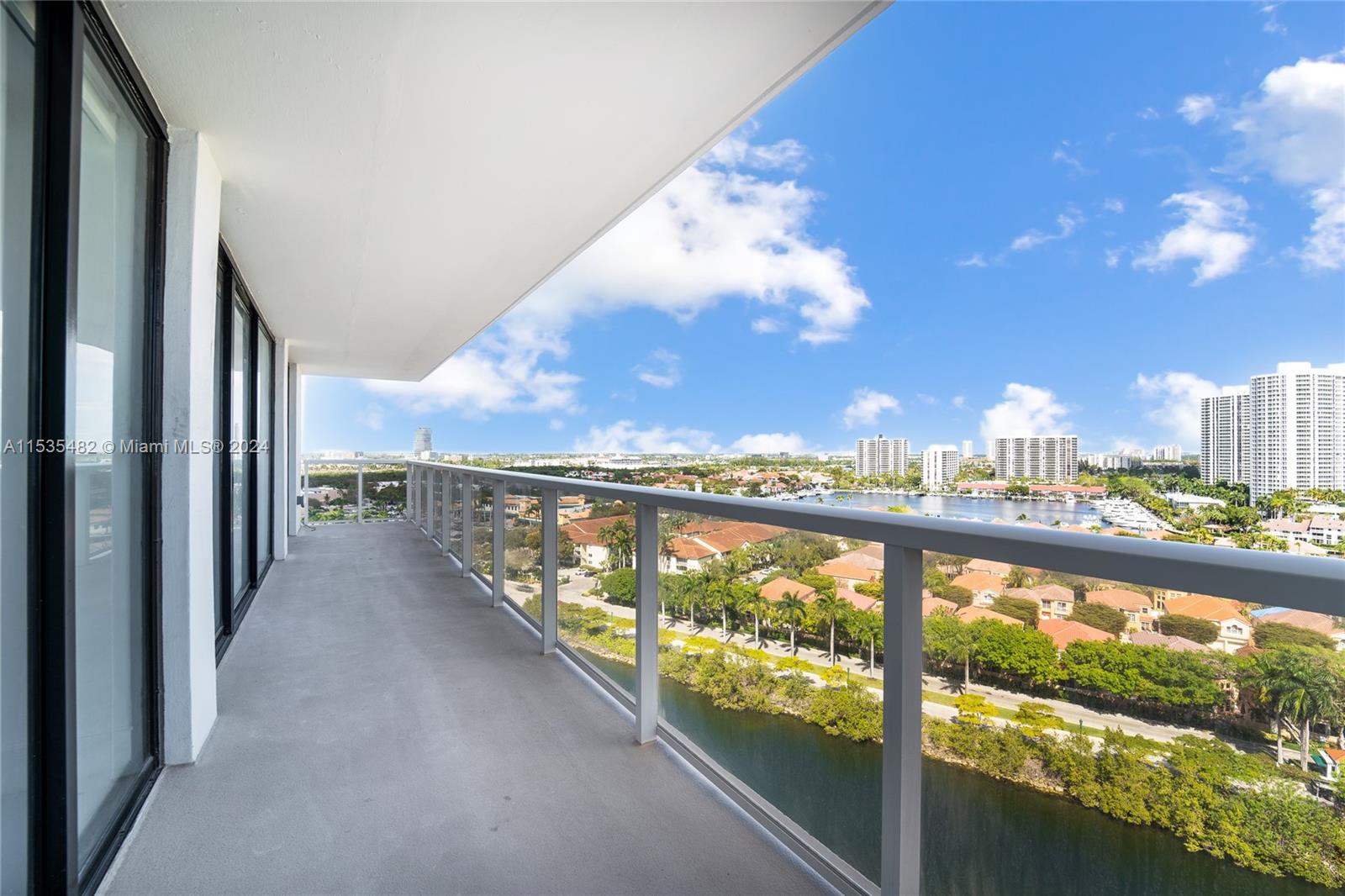 3701 N Country Club Dr 1609, Aventura, Florida 33180, 2 Bedrooms Bedrooms, ,2 BathroomsBathrooms,Residentiallease,For Rent,3701 N Country Club Dr 1609,A11535482