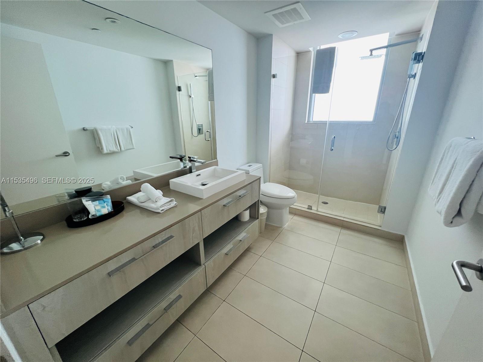 4111 S Ocean Dr 2611, Hollywood, Florida 33019, 2 Bedrooms Bedrooms, ,2 BathroomsBathrooms,Residential,For Sale,4111 S Ocean Dr 2611,A11535496