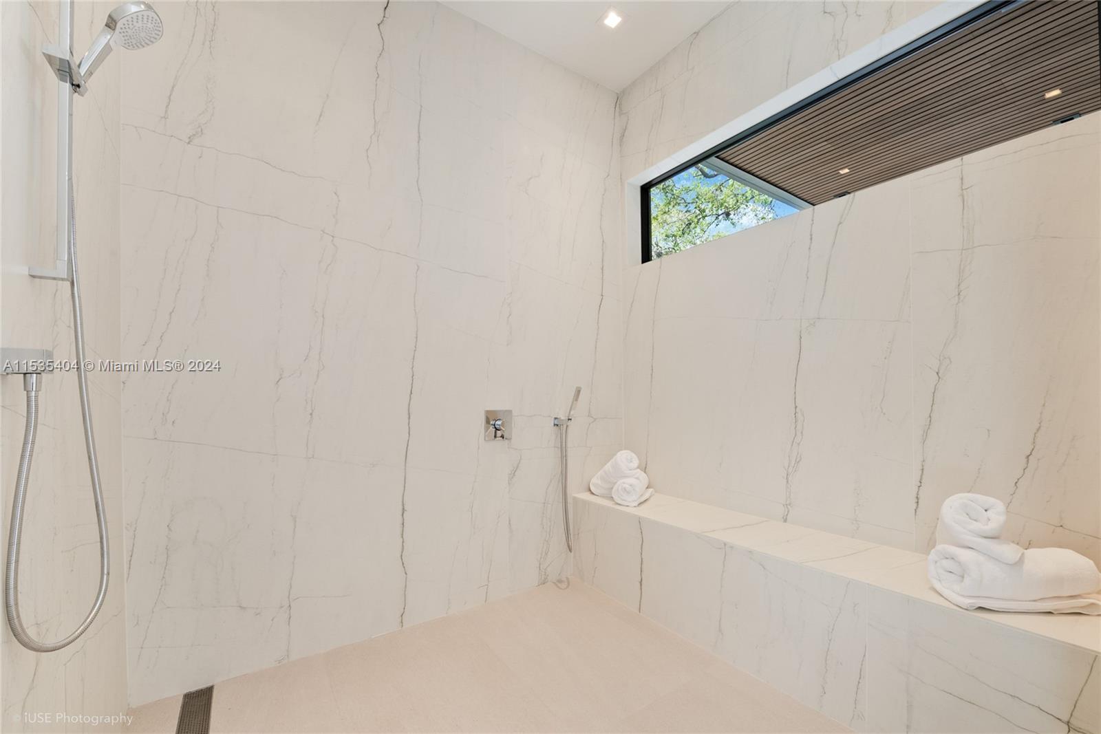 3401 Halissee St, Miami, Florida 33133, 6 Bedrooms Bedrooms, ,7 BathroomsBathrooms,Residential,For Sale,3401 Halissee St,A11535404