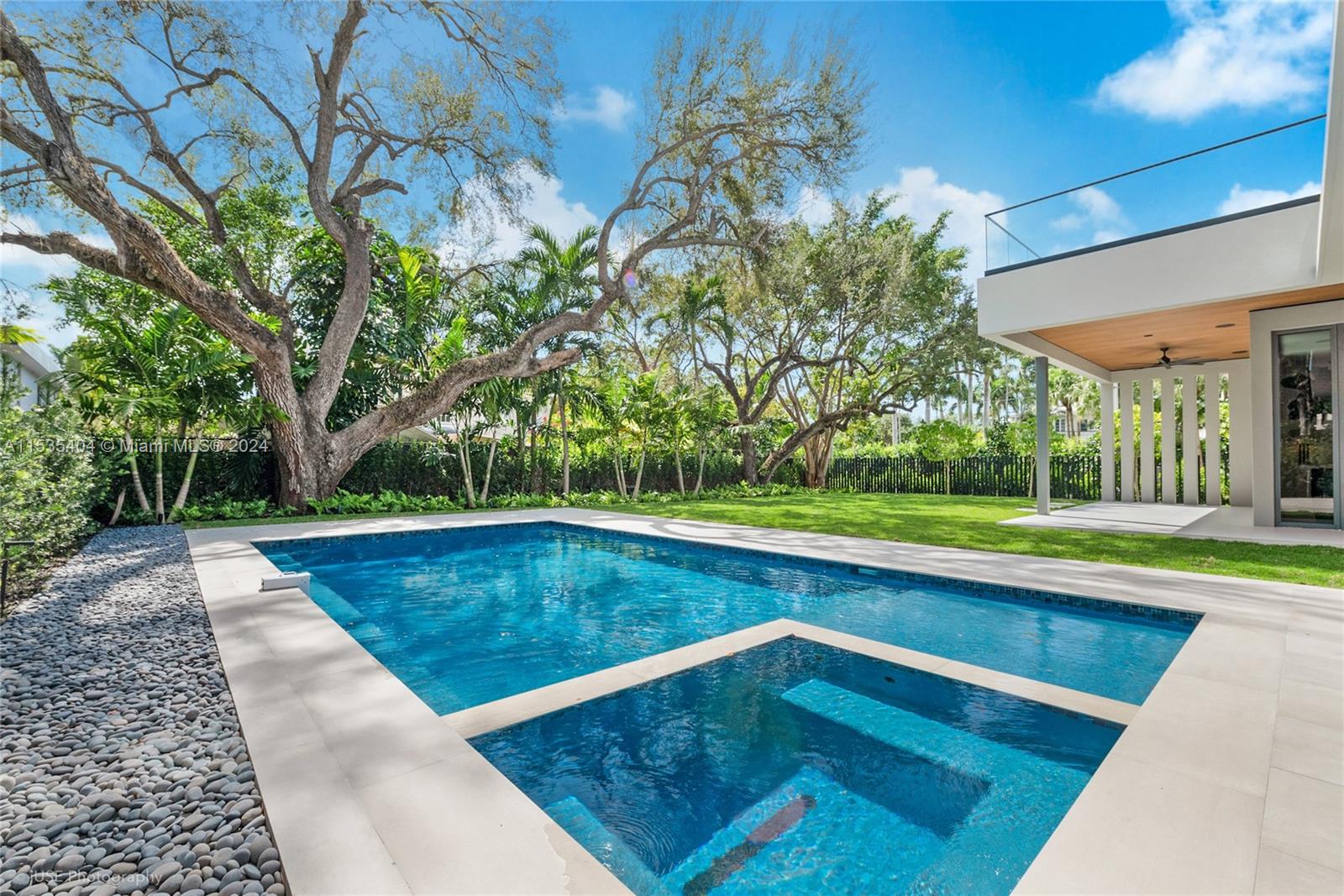 3401 Halissee St, Miami, FL, 33133 United States, 6 Bedrooms Bedrooms, ,7 BathroomsBathrooms,Residential,For Sale,Halissee St,A11535404