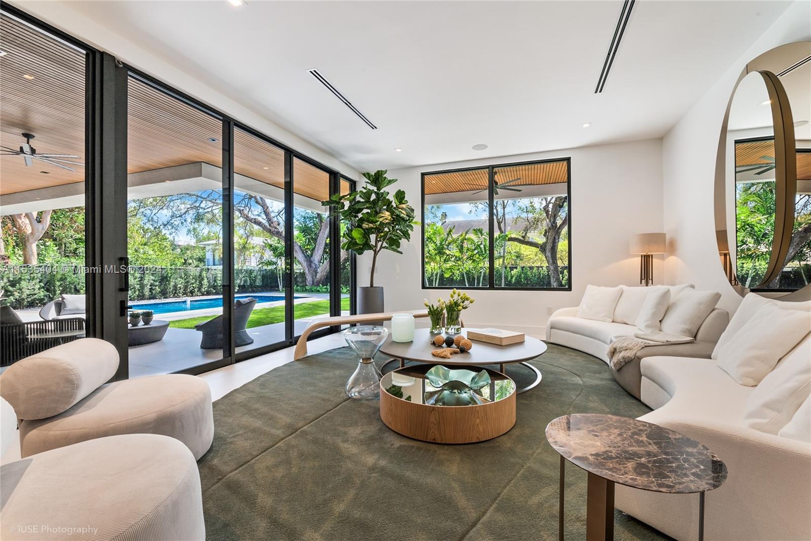 3401 Halissee St, Miami, FL, 33133 United States, 6 Bedrooms Bedrooms, ,7 BathroomsBathrooms,Residential,For Sale,Halissee St,A11535404