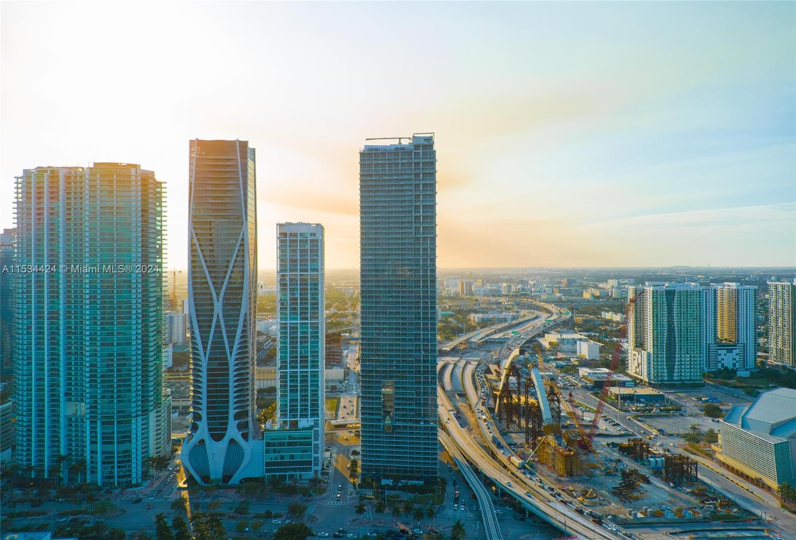 1100 Biscayne Blvd 5306, Miami, Florida 33132, 5 Bedrooms Bedrooms, ,6 BathroomsBathrooms,Residential,For Sale,1100 Biscayne Blvd 5306,A11534424