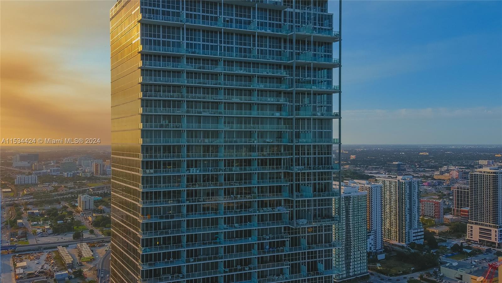 1100 Biscayne Blvd 5306, Miami, Florida 33132, 5 Bedrooms Bedrooms, ,6 BathroomsBathrooms,Residential,For Sale,1100 Biscayne Blvd 5306,A11534424