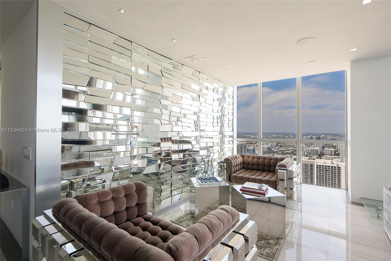 1100 Biscayne Blvd, Miami, FL, 33132 United States, 5 Bedrooms Bedrooms, ,6 BathroomsBathrooms,Residential,For Sale,Biscayne Blvd,A11534424