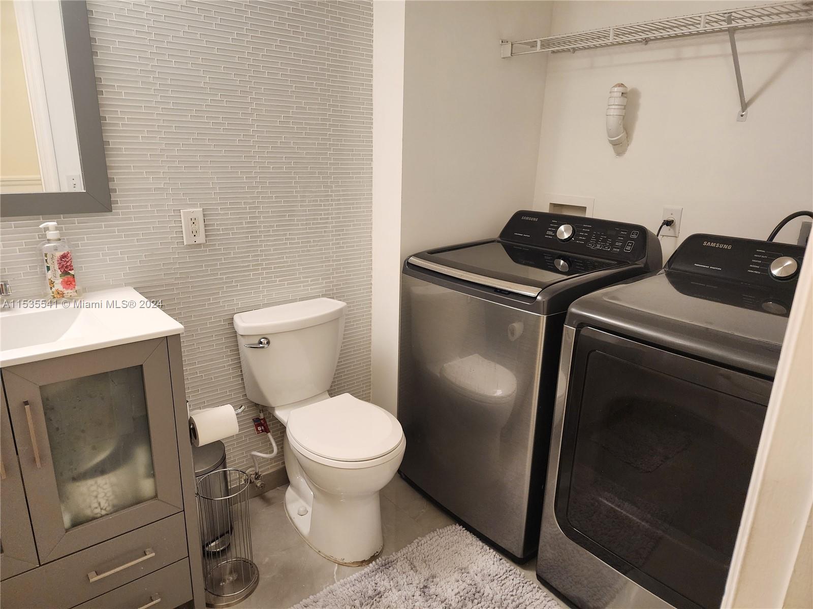 2961 NE 185th St 1608, Aventura, Florida 33180, 1 Bedroom Bedrooms, ,1 BathroomBathrooms,Residential,For Sale,2961 NE 185th St 1608,A11535541