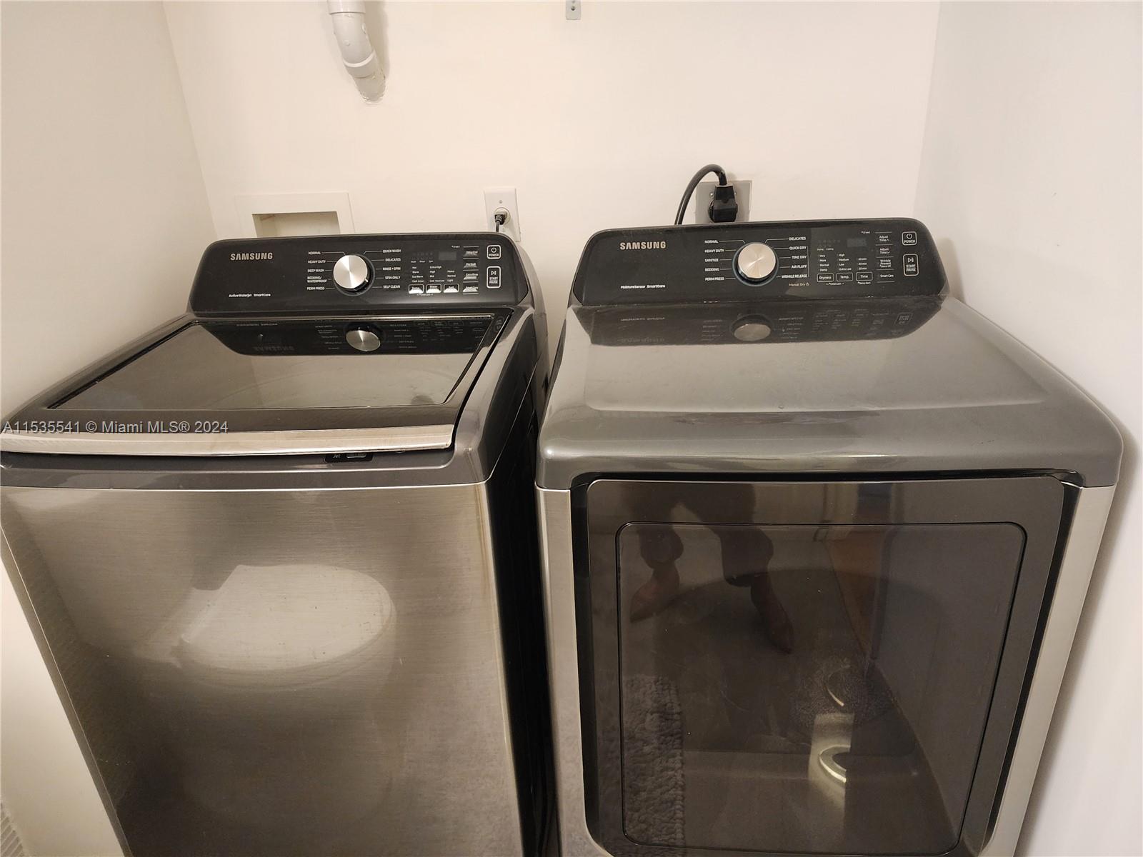 2961 NE 185th St 1608, Aventura, Florida 33180, 1 Bedroom Bedrooms, ,1 BathroomBathrooms,Residential,For Sale,2961 NE 185th St 1608,A11535541