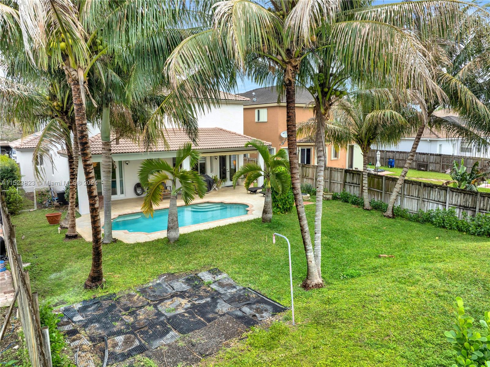 1870 SE 19th St, Homestead, Florida 33035, 4 Bedrooms Bedrooms, ,3 BathroomsBathrooms,Residential,For Sale,1870 SE 19th St,A11523823