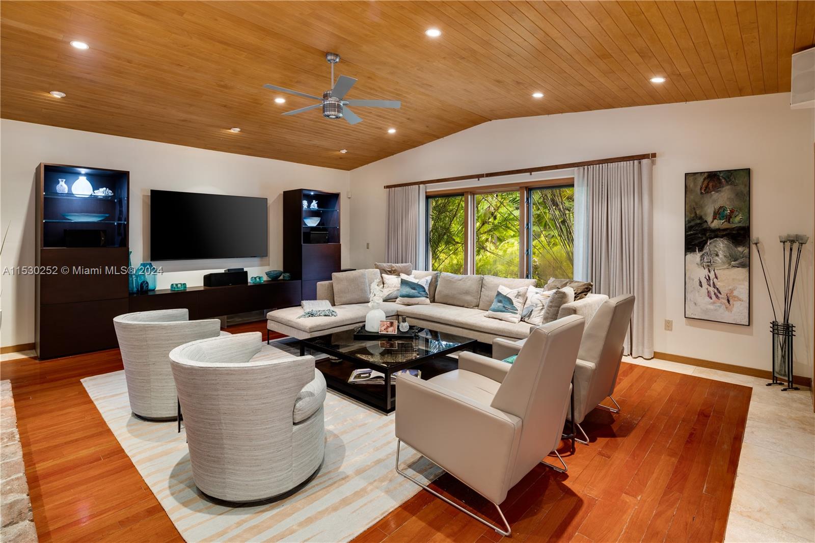 5600 Kerwood Oaks Dr, Coral Gables, FL, 33156 United States, 4 Bedrooms Bedrooms, ,4 BathroomsBathrooms,Residential,For Sale,Kerwood Oaks Dr,A11530252