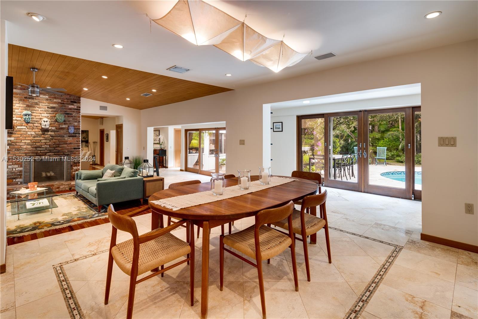 5600 Kerwood Oaks Dr, Coral Gables, FL, 33156 United States, 4 Bedrooms Bedrooms, ,4 BathroomsBathrooms,Residential,For Sale,Kerwood Oaks Dr,A11530252