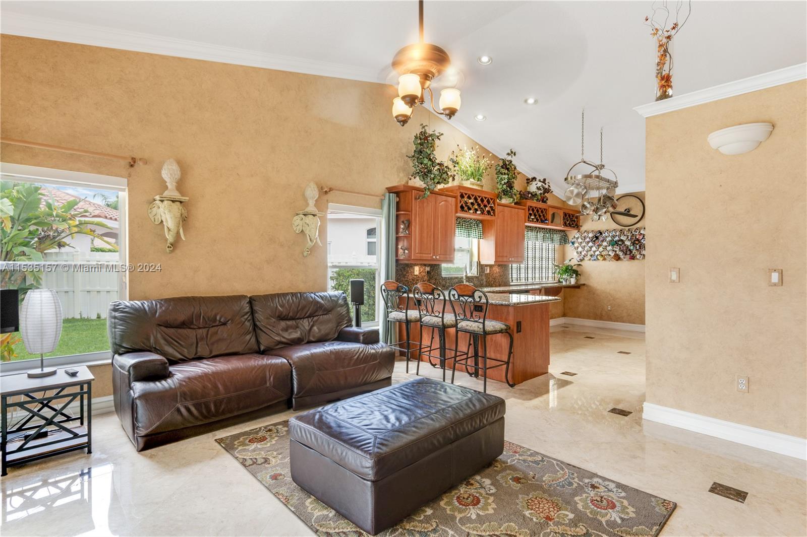 Listing Photo 15