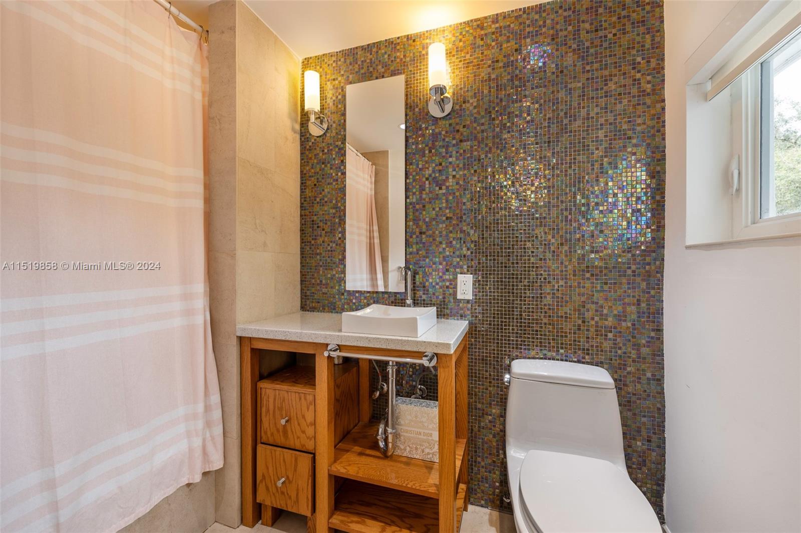 5514 San Vicente St, Coral Gables, FL, 33146 United States, 5 Bedrooms Bedrooms, ,4 BathroomsBathrooms,Residential,For Sale,San Vicente St,A11519858