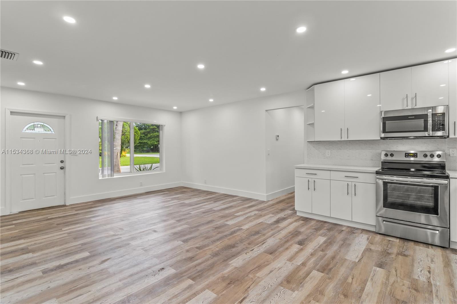 3201 9th Ave, Fort Lauderdale, FL, 33315 United States, 3 Bedrooms Bedrooms, ,2 BathroomsBathrooms,Residential,For Sale,9th Ave,A11534368