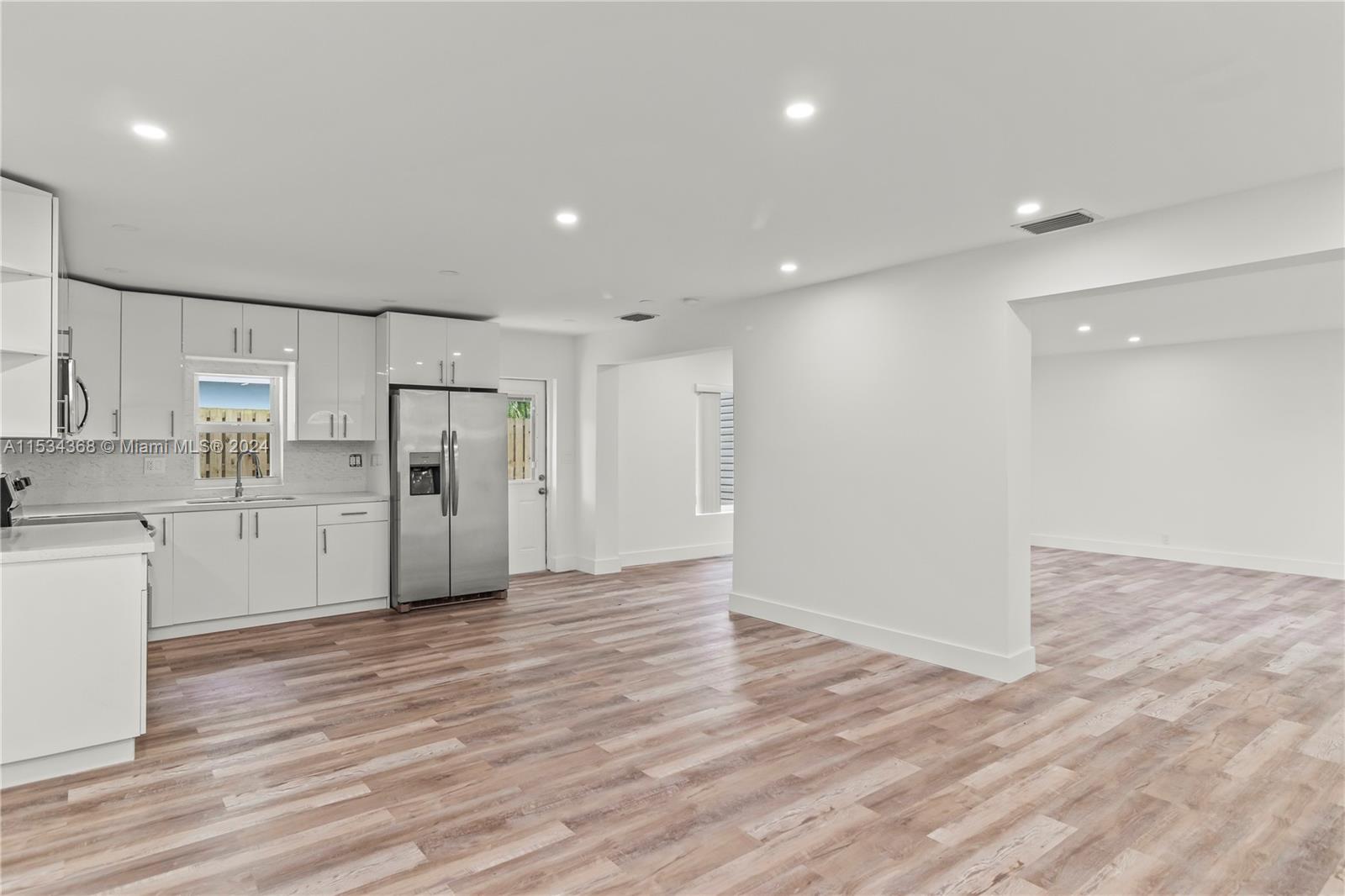 3201 9th Ave, Fort Lauderdale, FL, 33315 United States, 3 Bedrooms Bedrooms, ,2 BathroomsBathrooms,Residential,For Sale,9th Ave,A11534368