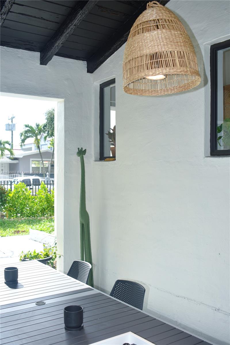 66 NW 27th Ct, Miami, Florida 33125, 3 Bedrooms Bedrooms, ,2 BathroomsBathrooms,Residentiallease,For Rent,66 NW 27th Ct,A11535602