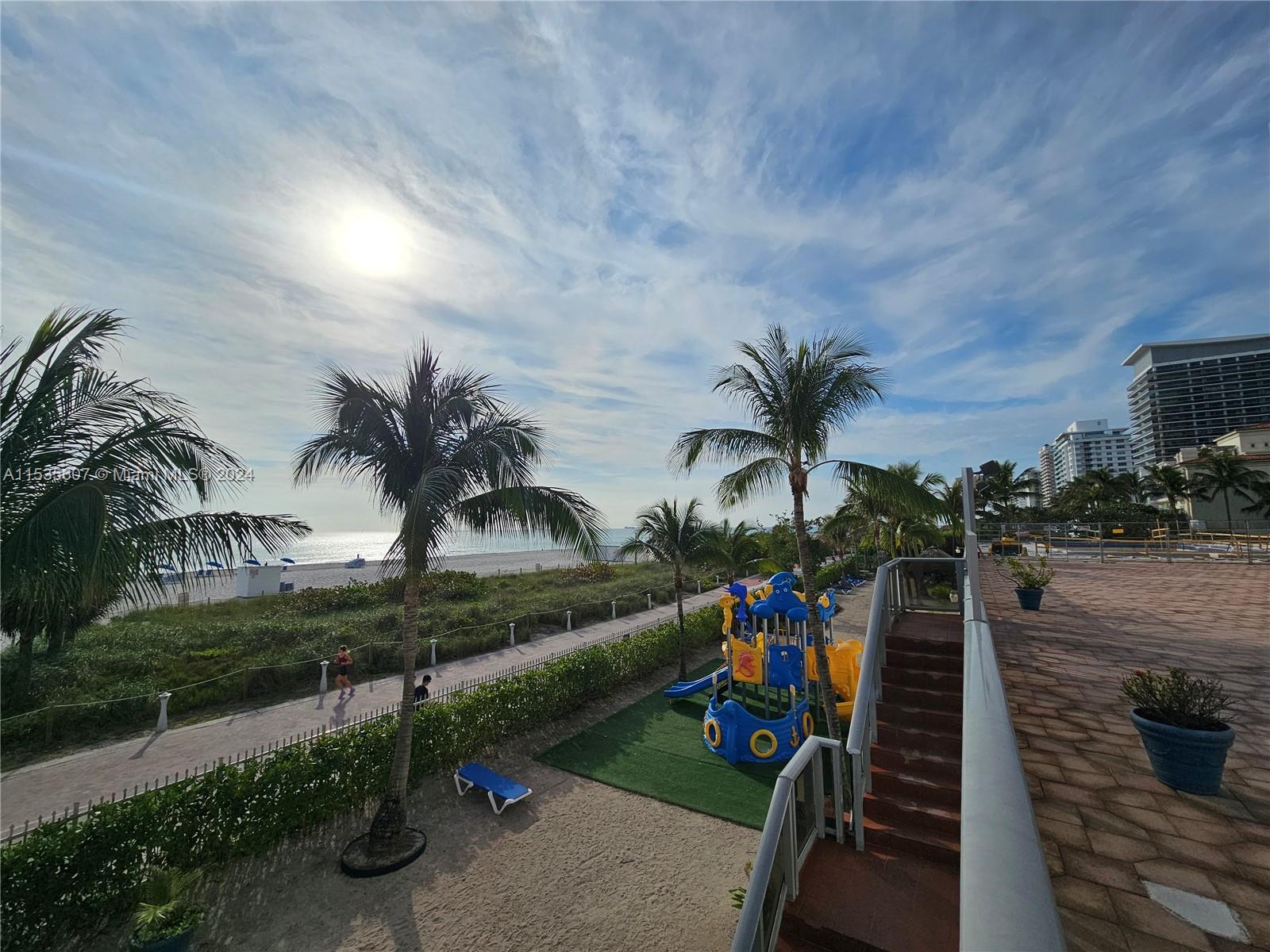 6039 Collins Ave 433, Miami Beach, Florida 33140, 2 Bedrooms Bedrooms, ,2 BathroomsBathrooms,Residentiallease,For Rent,6039 Collins Ave 433,A11535607