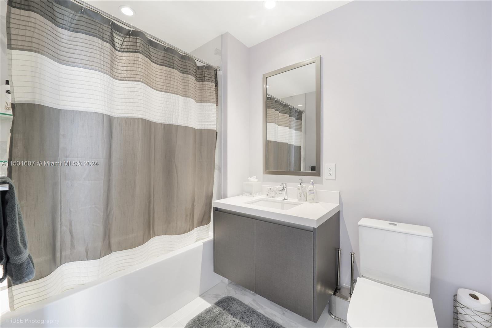 851 NE 1st Ave 2711, Miami, Florida 33132, 3 Bedrooms Bedrooms, ,4 BathroomsBathrooms,Residentiallease,For Rent,851 NE 1st Ave 2711,A11531607