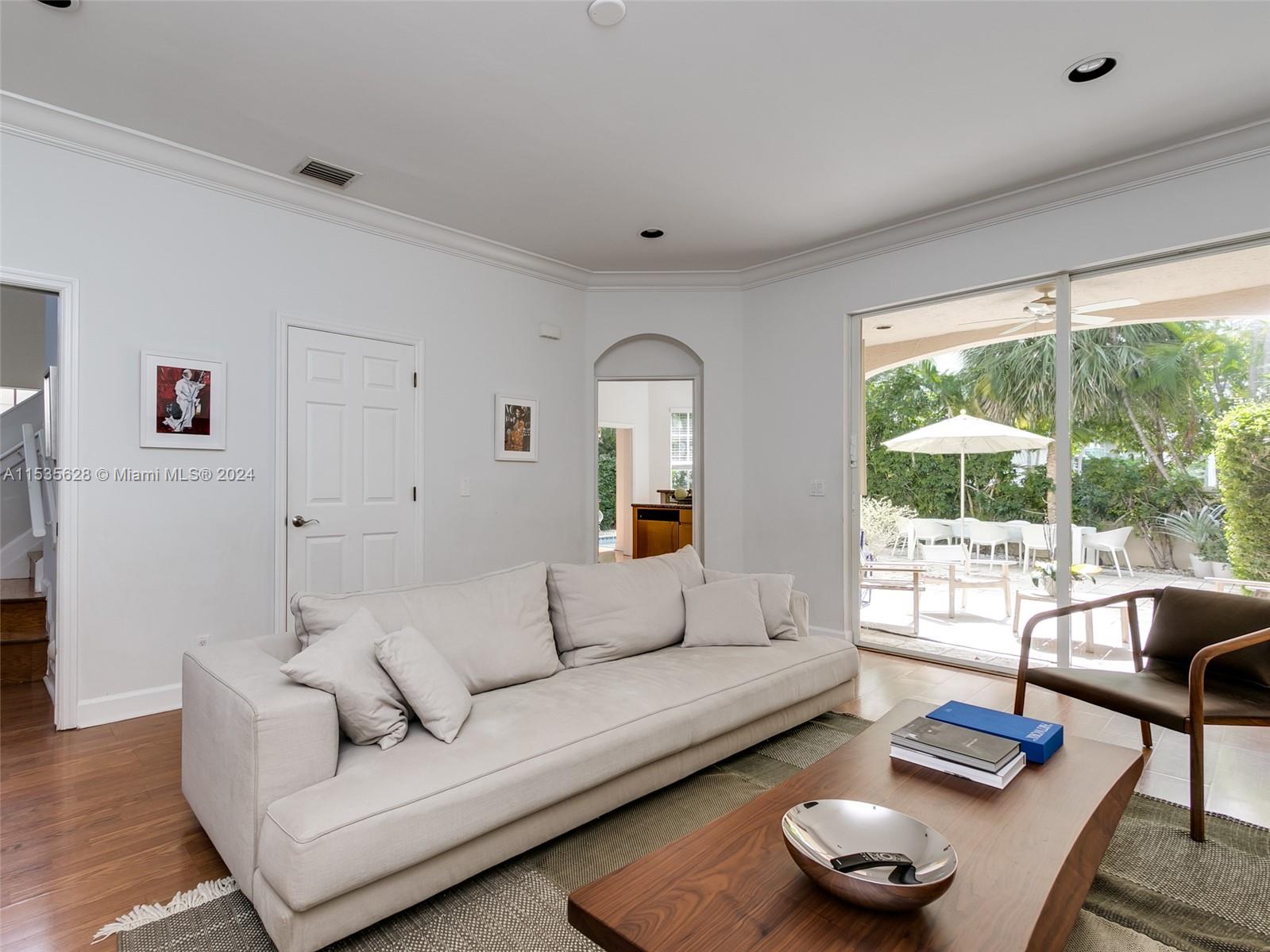 3950 194th Ln, Sunny Isles Beach, FL, 33160 United States, 5 Bedrooms Bedrooms, ,4 BathroomsBathrooms,Residential,For Sale,194th Ln,A11535628