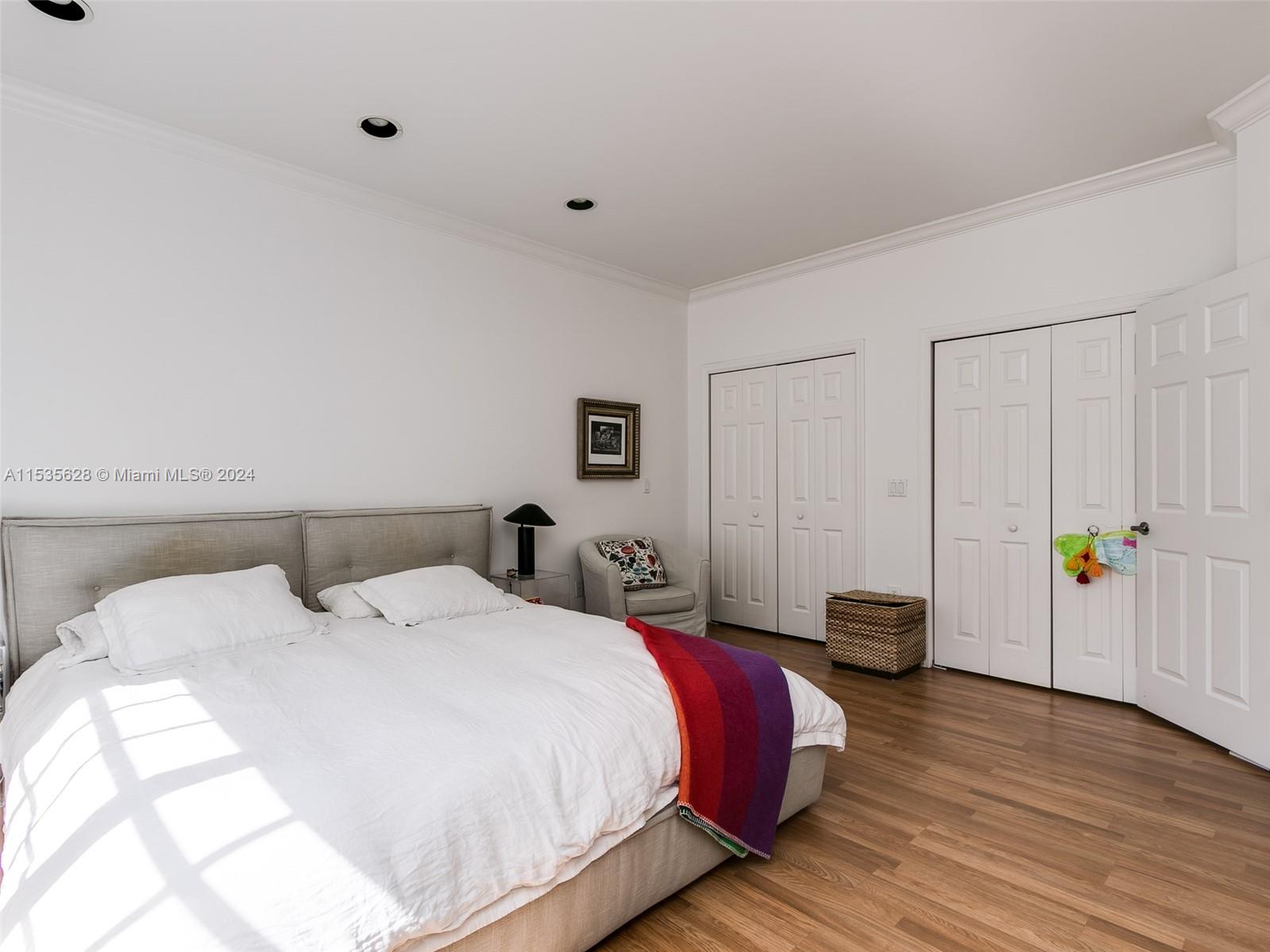3950 194th Ln, Sunny Isles Beach, FL, 33160 United States, 5 Bedrooms Bedrooms, ,4 BathroomsBathrooms,Residential,For Sale,194th Ln,A11535628