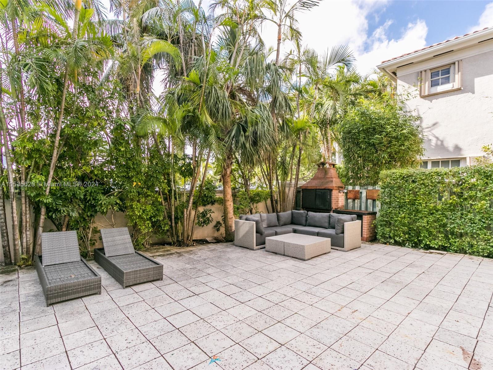 3950 194th Ln, Sunny Isles Beach, FL, 33160 United States, 5 Bedrooms Bedrooms, ,4 BathroomsBathrooms,Residential,For Sale,194th Ln,A11535628