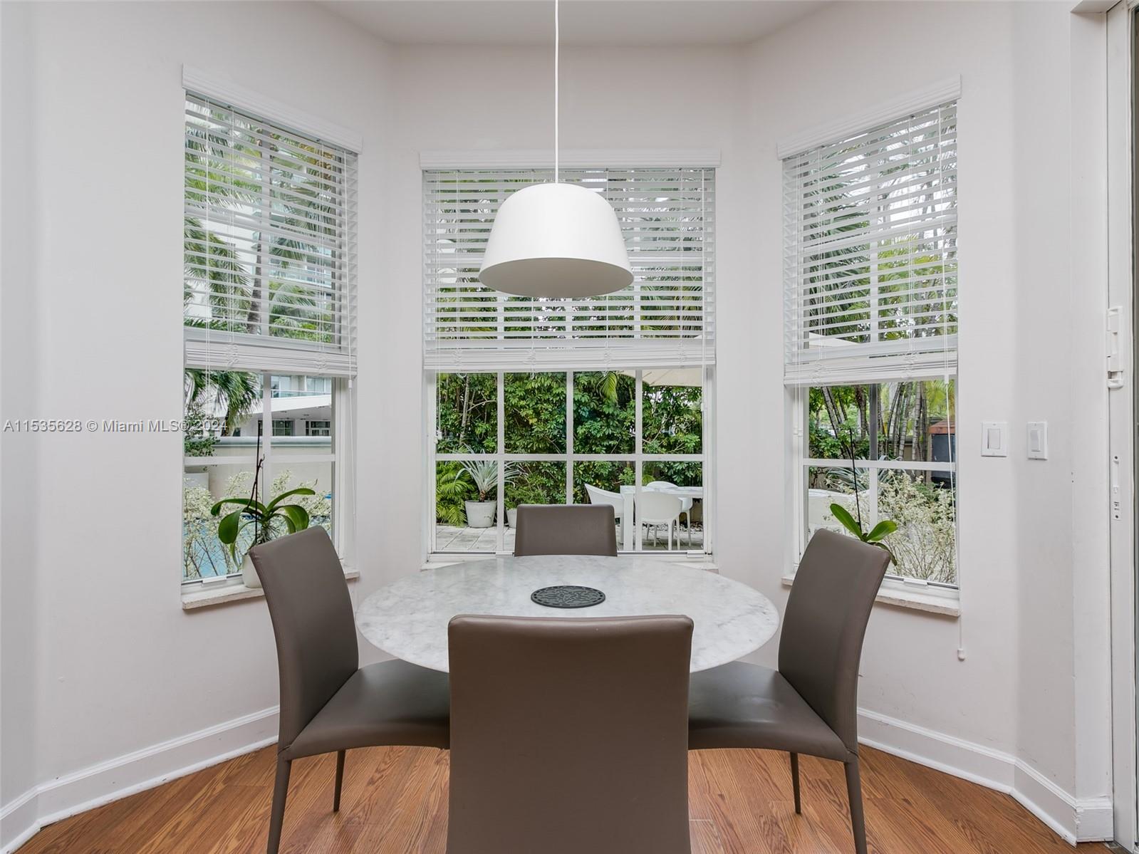 3950 194th Ln, Sunny Isles Beach, FL, 33160 United States, 5 Bedrooms Bedrooms, ,4 BathroomsBathrooms,Residential,For Sale,194th Ln,A11535628