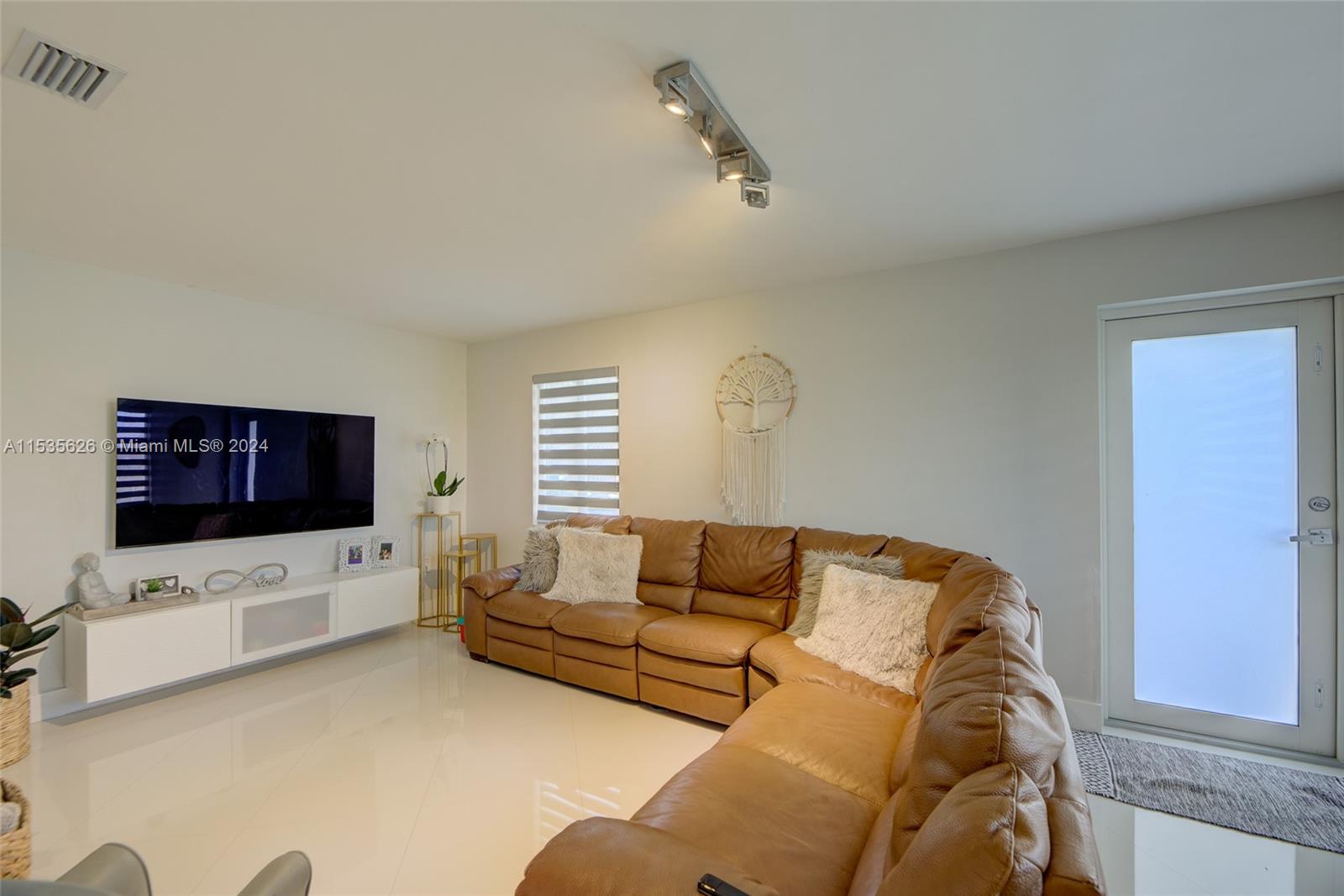 31750 SW 189th Ct, Homestead, Florida 33030, 3 Bedrooms Bedrooms, ,2 BathroomsBathrooms,Residential,For Sale,31750 SW 189th Ct,A11535626