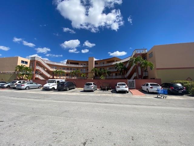 11 SW 52nd Ave 3B, Miami, Florida 33134, 1 Bedroom Bedrooms, ,1 BathroomBathrooms,Residential,For Sale,11 SW 52nd Ave 3B,A11535567