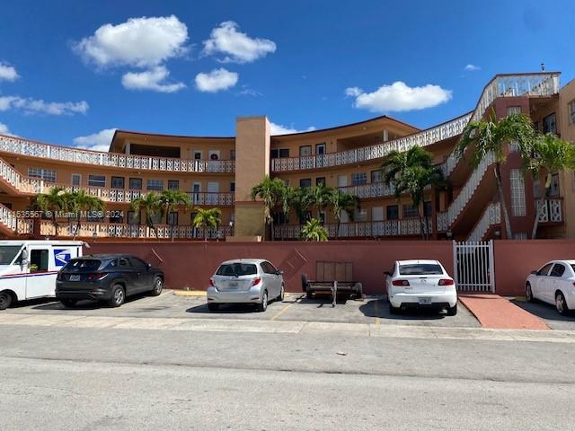 11 SW 52nd Ave 3B, Miami, Florida 33134, 1 Bedroom Bedrooms, ,1 BathroomBathrooms,Residential,For Sale,11 SW 52nd Ave 3B,A11535567