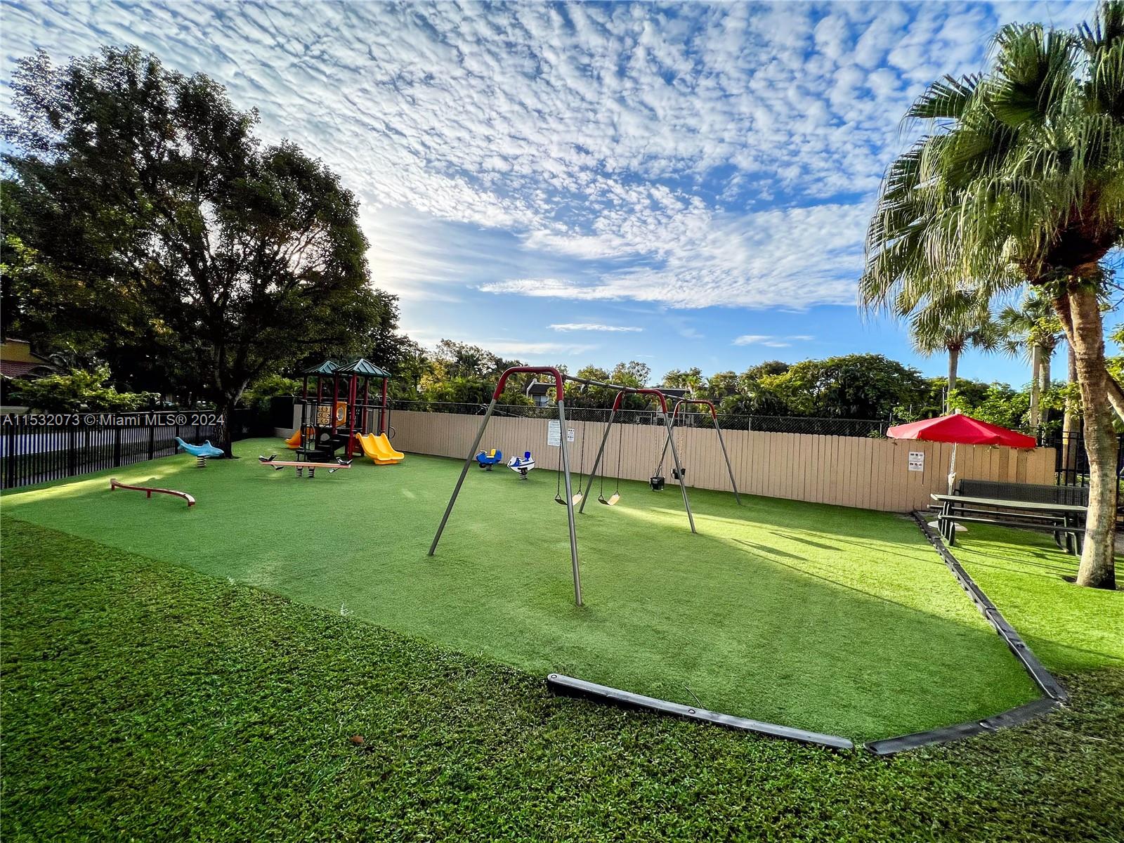 9822 Costa Del Sol Blvd, Doral, FL, 33178 United States, 3 Bedrooms Bedrooms, ,2 BathroomsBathrooms,Residential,For Sale,Costa Del Sol Blvd,A11532073