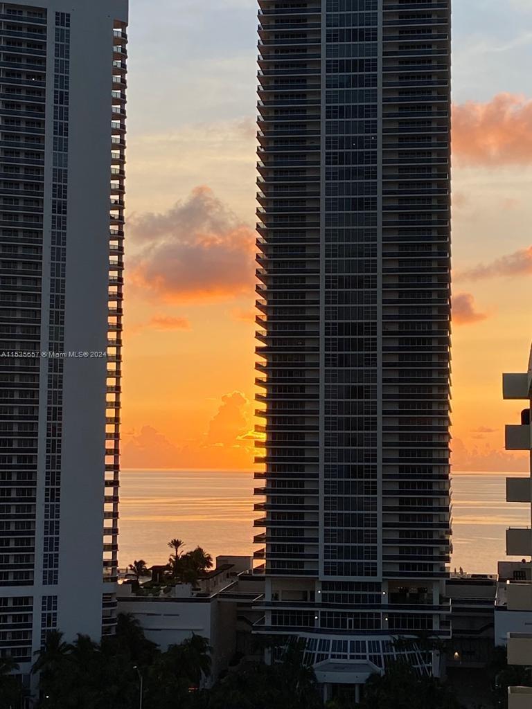 Hallandale Beach, Florida 33009, 2 Bedrooms Bedrooms, ,2 BathroomsBathrooms,Residential,For Sale,A11535657