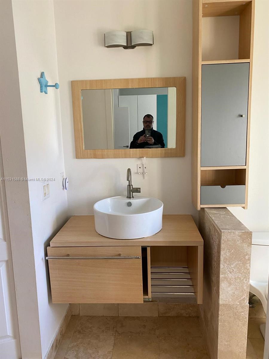 18350 30th Pl, Aventura, FL, 33160 United States, 3 Bedrooms Bedrooms, ,2 BathroomsBathrooms,Residential,For Sale,30th Pl,A11531588