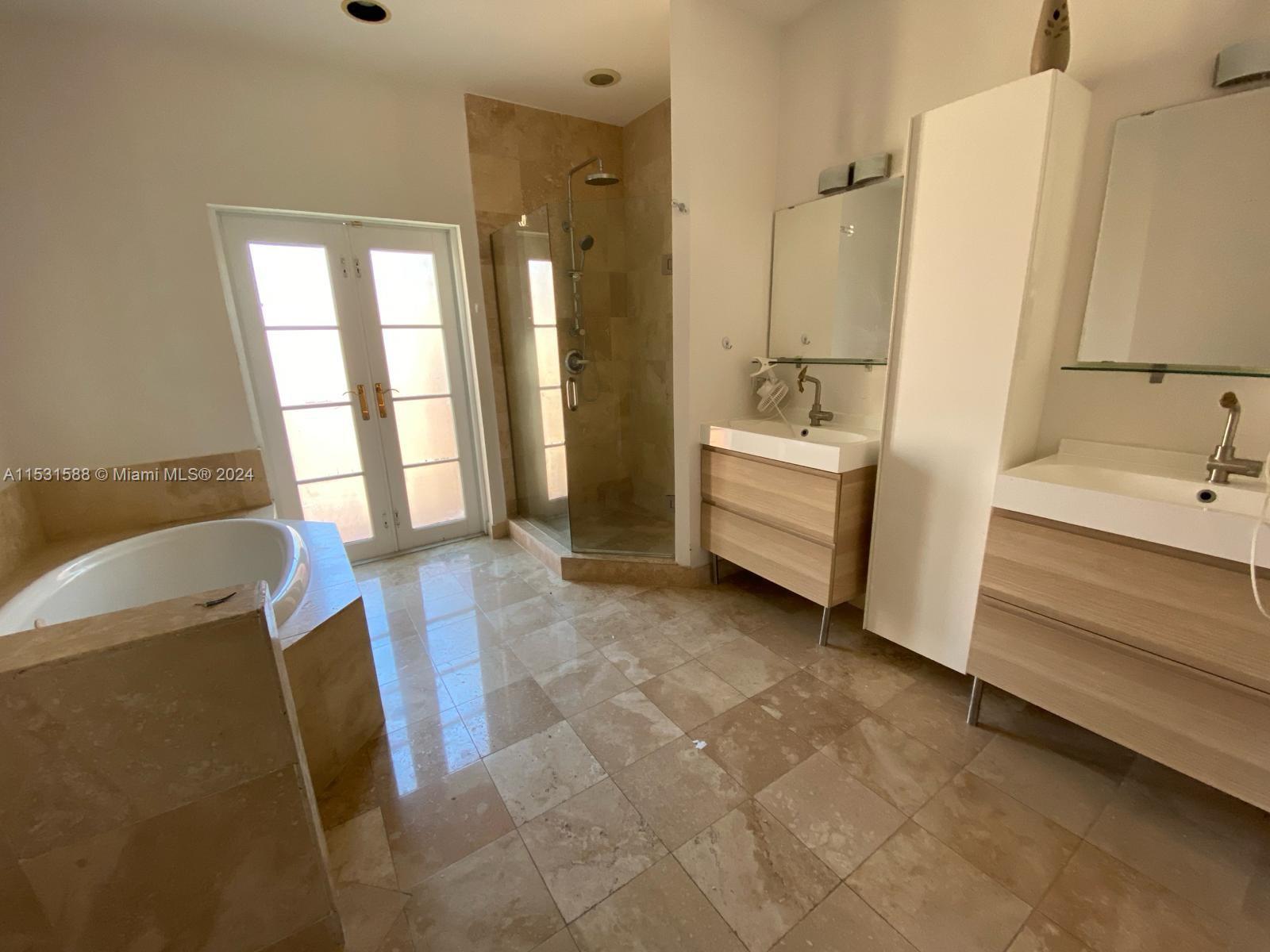 18350 30th Pl, Aventura, FL, 33160 United States, 3 Bedrooms Bedrooms, ,2 BathroomsBathrooms,Residential,For Sale,30th Pl,A11531588