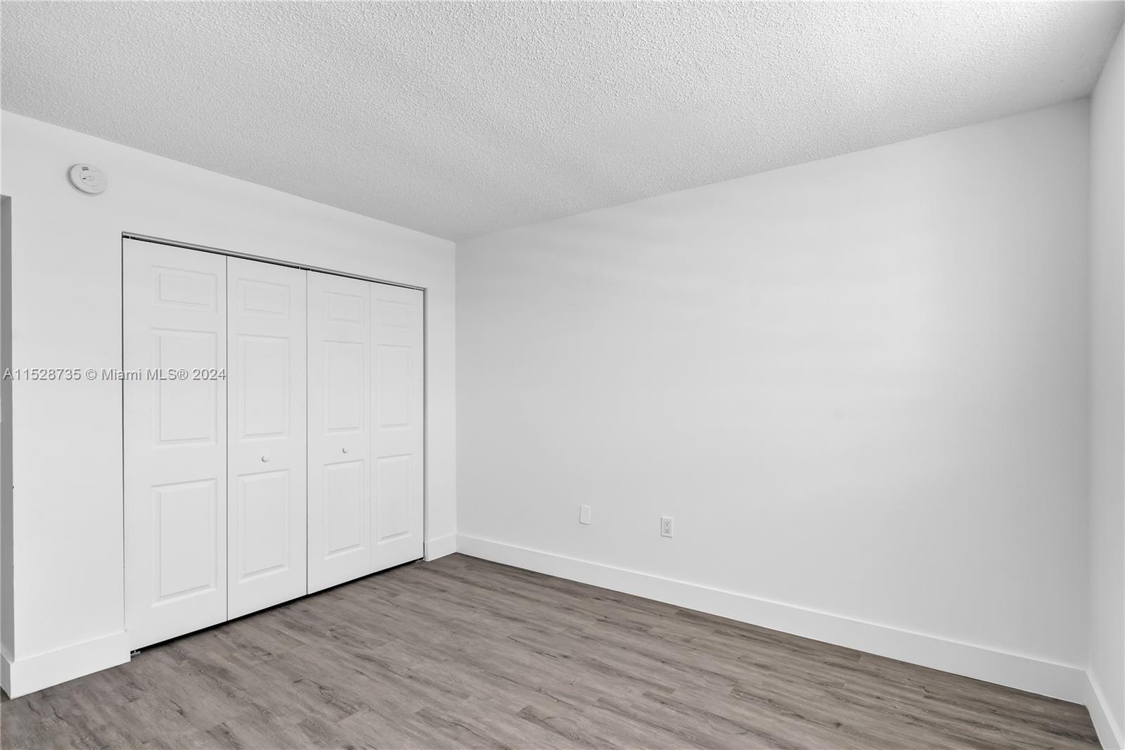 8251 NW 8th St 416, Miami, Florida 33126, 2 Bedrooms Bedrooms, ,2 BathroomsBathrooms,Residential,For Sale,8251 NW 8th St 416,A11528735