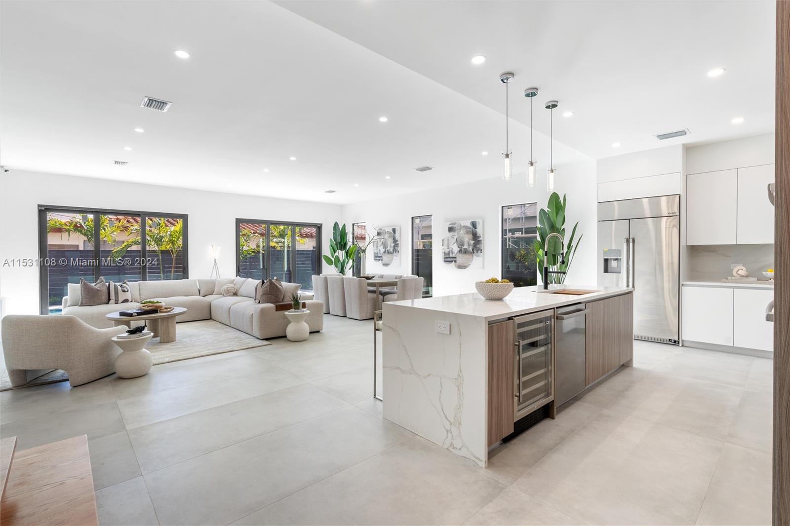 1812 Middle River Dr, Fort Lauderdale, FL, 33305 United States, 4 Bedrooms Bedrooms, ,3 BathroomsBathrooms,Residential,For Sale,Middle River Dr,A11531108
