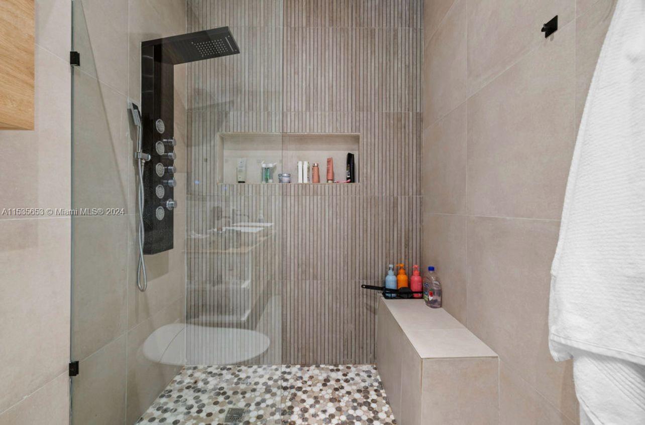 170 NW 92nd St, Miami Shores, Florida 33150, 4 Bedrooms Bedrooms, ,2 BathroomsBathrooms,Residential,For Sale,170 NW 92nd St,A11535653