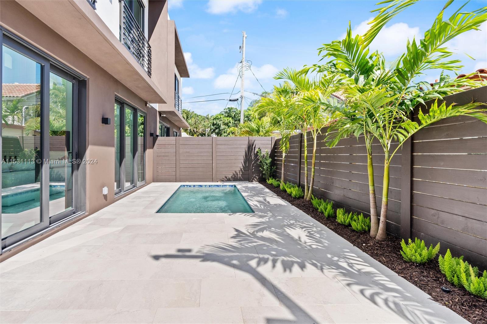 1814 Middle River Dr, Fort Lauderdale, FL 33305, 3 Bedrooms Bedrooms, ,3 BathroomsBathrooms,Residential,For Sale,Middle River Dr,A11531113