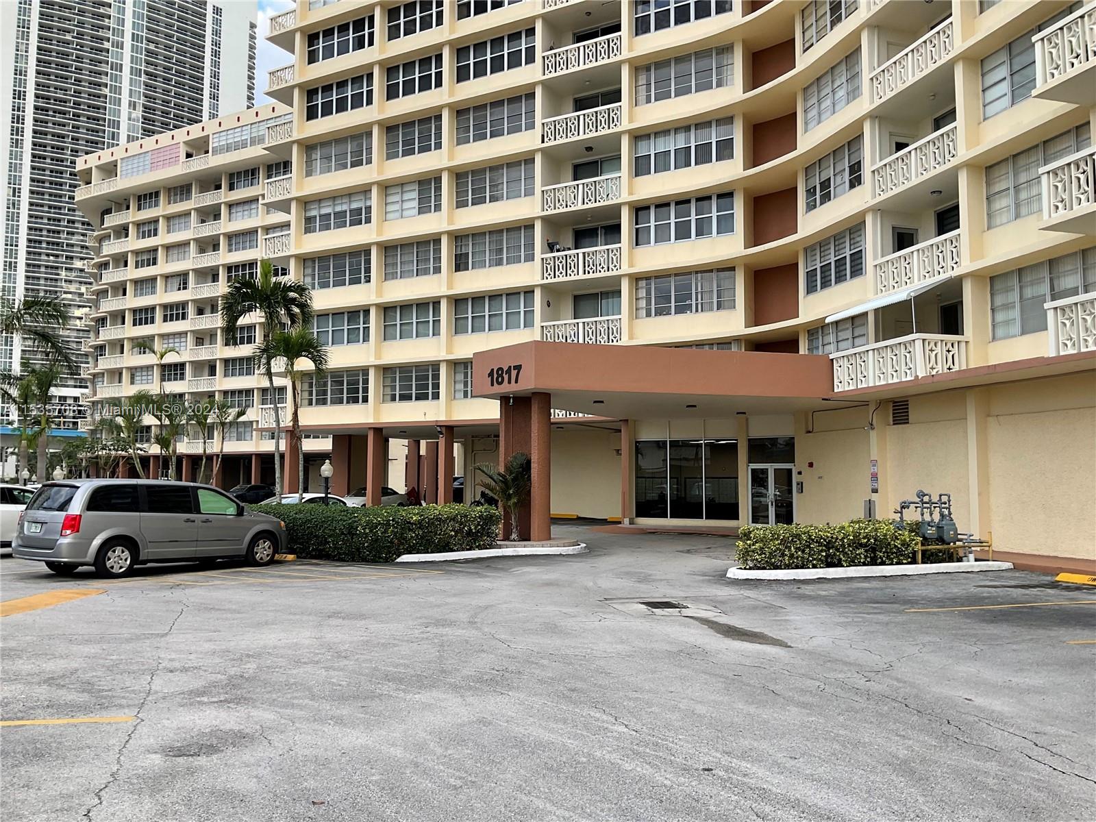 1817 S Ocean Dr 824, Hallandale Beach, Florida 33009, 1 Bedroom Bedrooms, ,1 BathroomBathrooms,Residentiallease,For Rent,1817 S Ocean Dr 824,A11535708