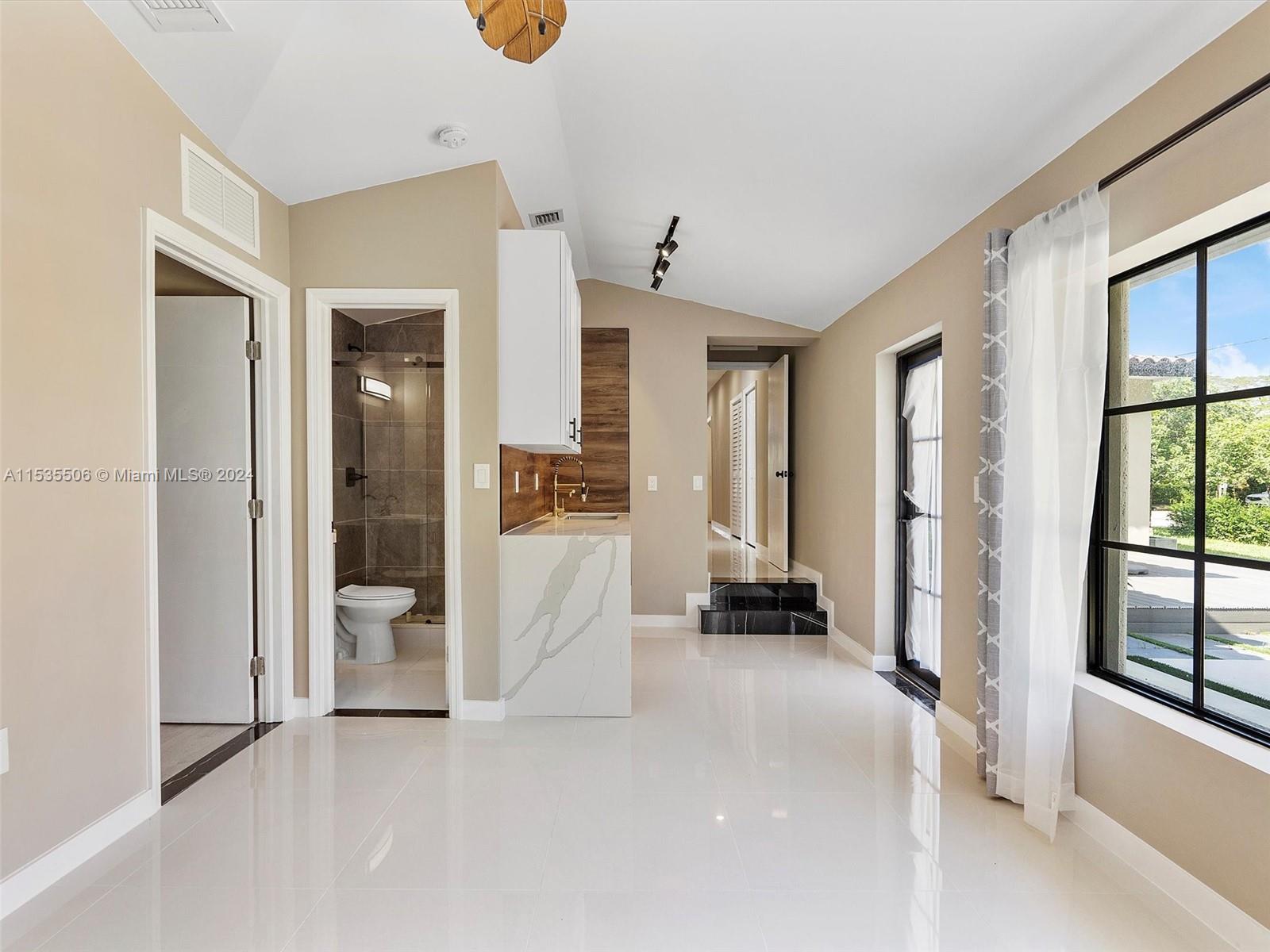 1500 Biarritz Dr, Miami Beach, Florida 33141, 3 Bedrooms Bedrooms, ,3 BathroomsBathrooms,Residentiallease,For Rent,1500 Biarritz Dr,A11535506