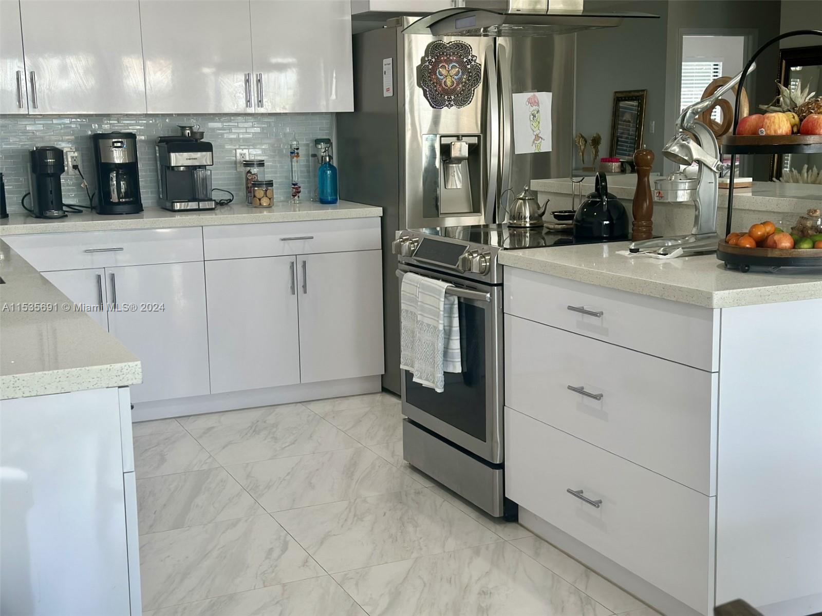 12123 SW 271st Ter, Homestead, Florida 33032, 3 Bedrooms Bedrooms, ,2 BathroomsBathrooms,Residential,For Sale,12123 SW 271st Ter,A11535691