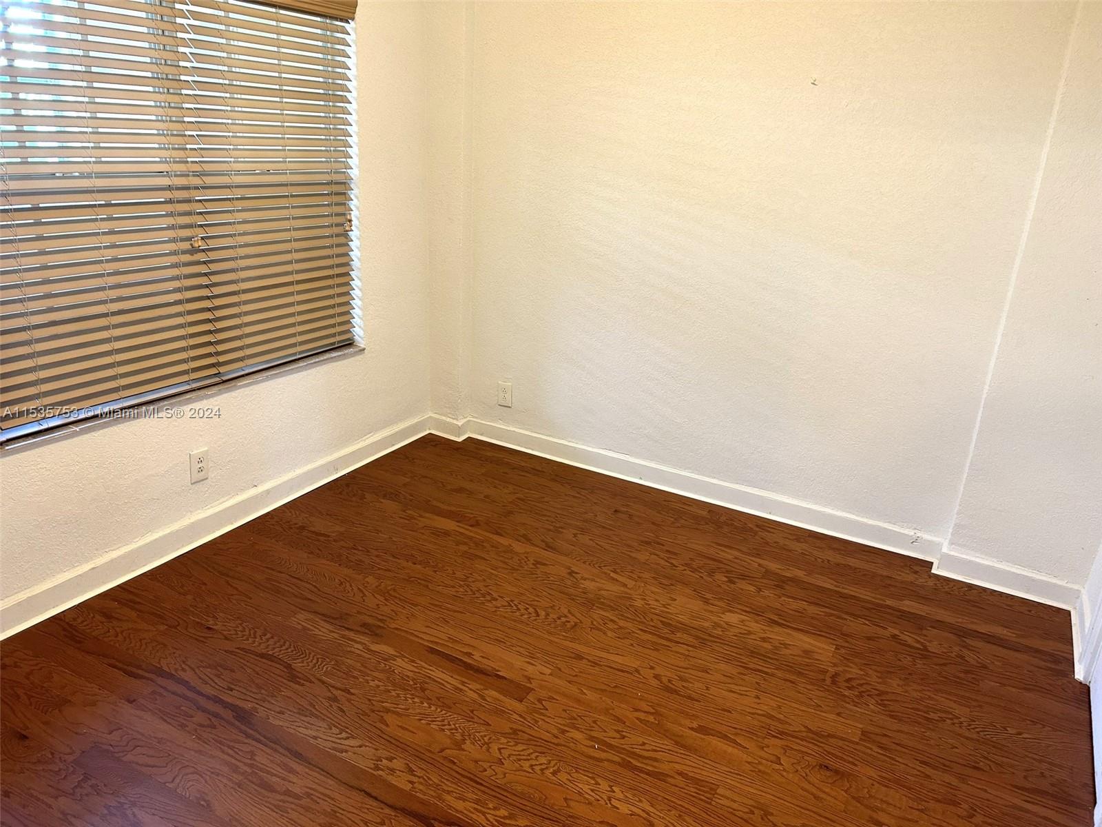 421 Grand Concourse 7, Miami Shores, Florida 33138, 2 Bedrooms Bedrooms, ,1 BathroomBathrooms,Residentiallease,For Rent,421 Grand Concourse 7,A11535753